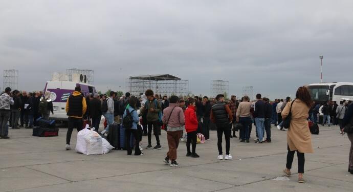 3 bin 510 hareketli seçmen Amed için yola çıktı