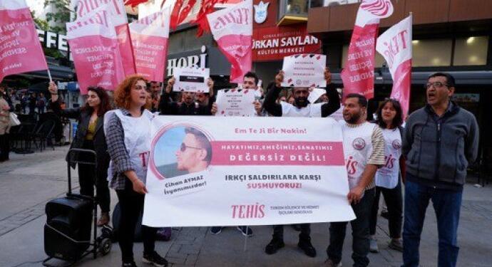 Katledilen Cihan Aymaz Kürtçe şarkılarla anıldı