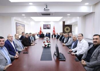 Mêrdîn kayyumu ikinci tur için çalışmalara başladı: Muhtarlara baskı