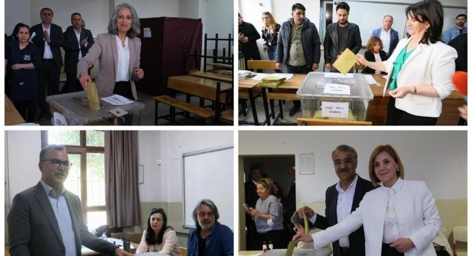 Oy kullanma işlemleri bitti: Sandıkları ve oyları koruyun