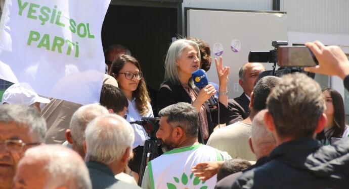 Yeşil Sol Parti Bazarcix’ta: Mücadelemiz kazansın diye bize oy verin