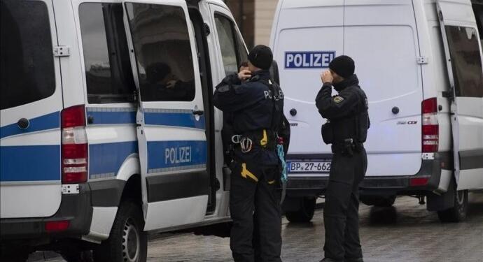 Almanya’da Sabah gazetesine polis baskını