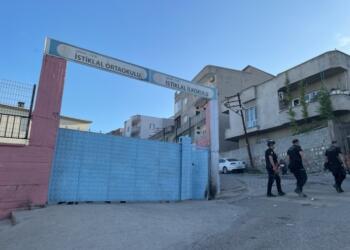 Cizîr’de oy sayımı takip etmek isteyen yurttaşlara biber gazı