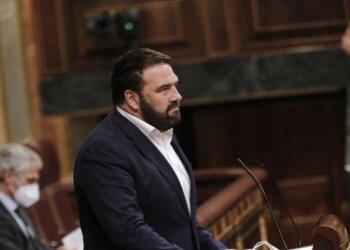 Seçim için gelen İspanyalı gözlemciler sınır dışı edildi