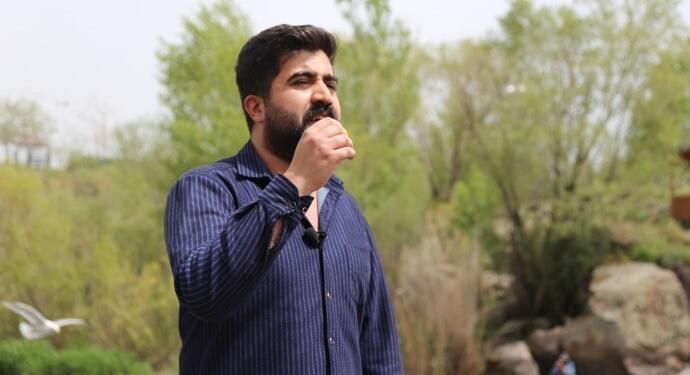 Nenesinden aldığı dengbêjlik kültürünü yaşatıyor