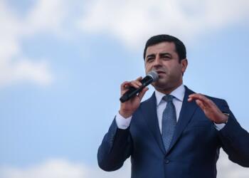 Demirtaş: Adam kazanamadı, sandığa gidin ve siz kazanın