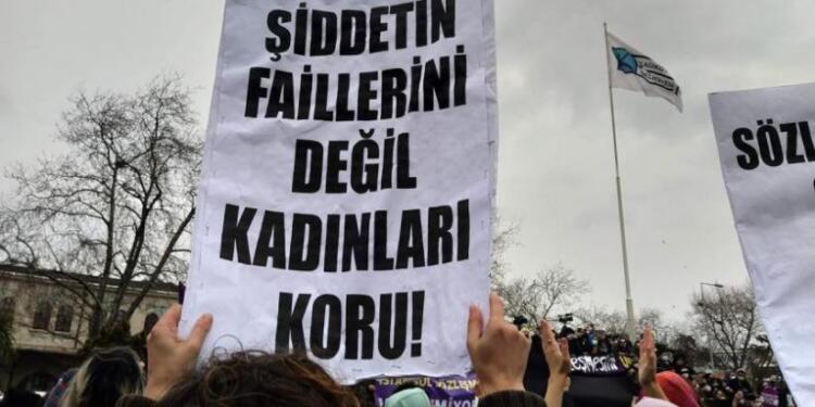 Şiddet gören kadınlar kapalı adresle oy kullandı
