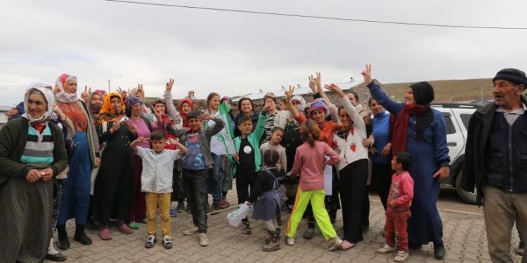 Qers’te köy köy Yeşil Sol Parti anlatıldı