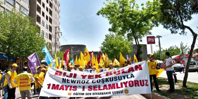 Eğitim Sen Amed’de yeniden yetkili sendika oldu