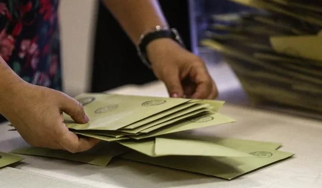 Muhalefet seçim sonuçlarını nerede takip edecek?