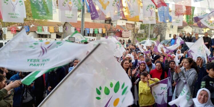 Yeşil Sol Parti Denizli’de mitinge hazırlanıyor: Yetti gari