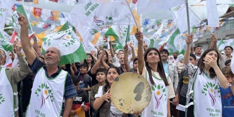 Yeşil Sol Parti Osmaniye’de: Demokratik bir anayasa yapmaya var mısınız?