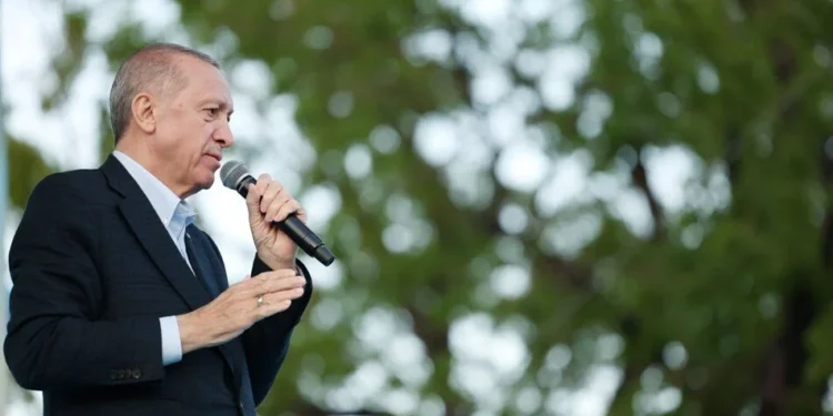 Washington Post: 14 Mayıs seçimleri tek adam rejimi ile demokrasi arasında