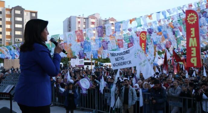 Buldan: Sen sandıktan çıkmayacaksın ama Selahattin cezaevinden çıkacak