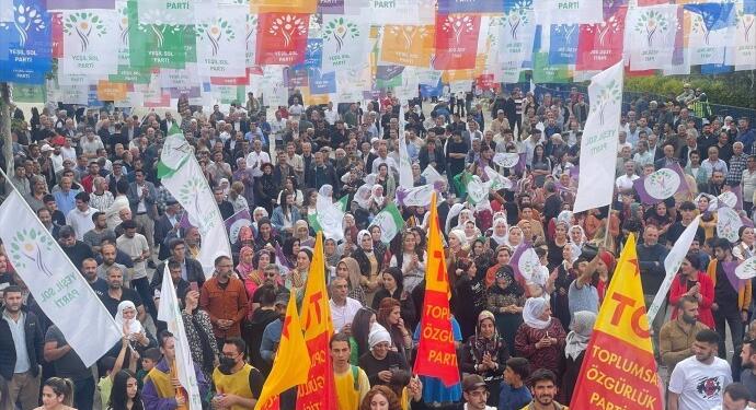 Denizli’de coşkulu halk buluşması: Saray’da korku dağları sarmış