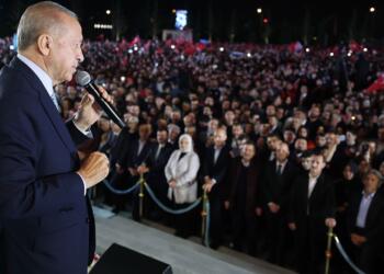 Alman siyasetçilerden seçim yorumu: Türkiye ağır bedel ödeyecek