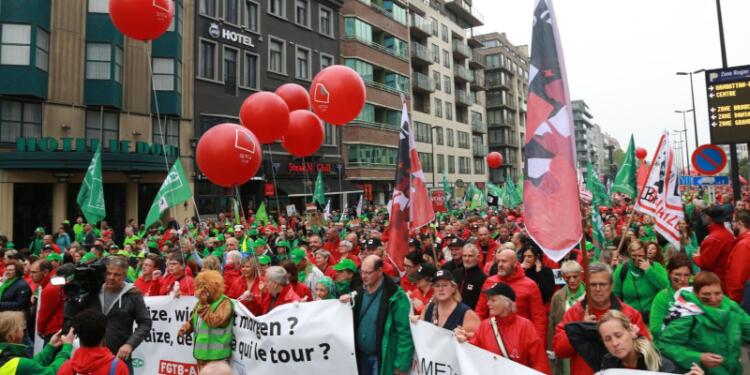 Belçika’da binlerce işçi hakları için sokakta