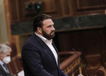 Seçimleri gözlemlemek için gelen 2 İspanyol gözaltına alındı