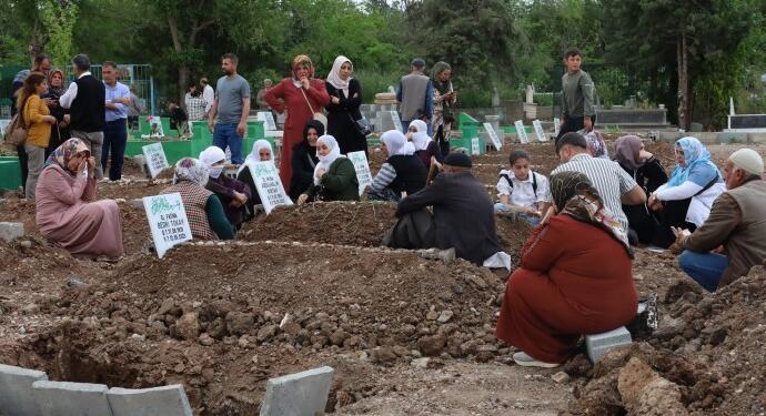 Tahliyeden 51 gün sonra yaşamını yitiren Kırtay defnedildi