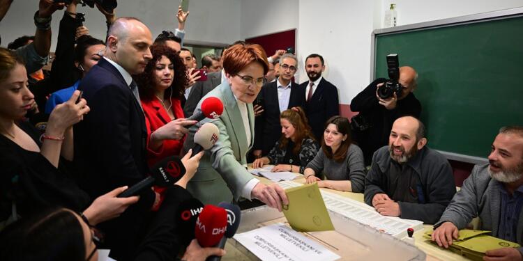 Akşener: Biz bu filmi daha önce çok izledik