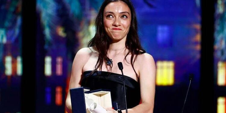 Cannes Film Festivali’nde En İyi Kadın Oyuncu ödülü Merve Dizdar’a