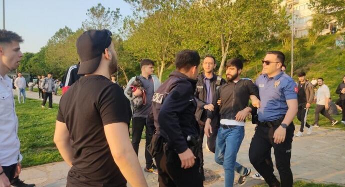 Halay çeken gençlere polis saldırısı: Havaya ateş açıldı