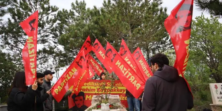 İbrahim Kaypakkaya mezarı başında anıldı