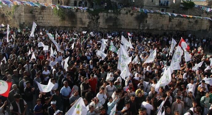 Yeşil Sol’un Farqîn’deki halk buluşması mitinge dönüştü