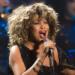 Dünyaca ünlü şarkıcı Tina Turner hayatını kaybetti