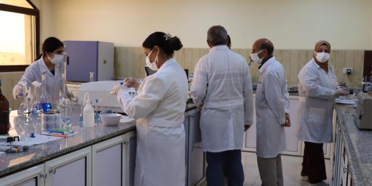 Rojava’nın ilk laboratuvarı gıdaların yüzde 90’ını denetimden geçiriyor