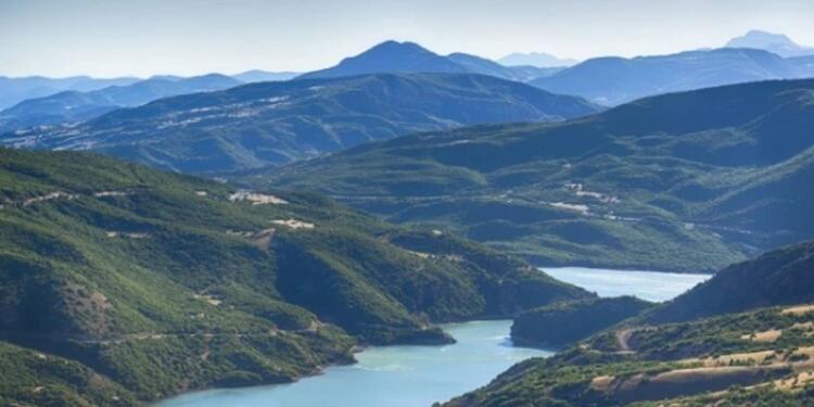 Peri Vadisi’nde HES işgali kafes balıkçılığı ile sürüyor