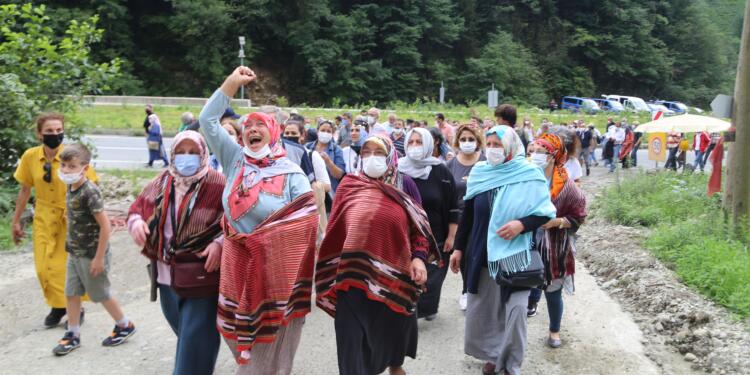 Taş ocaklarıyla tahrip edilen İkizdere’de HES planı