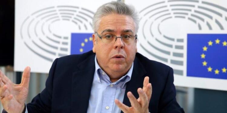 AP Raportörü: Türkiye’nin AB’ye üyelik süreci devam edemeyecek