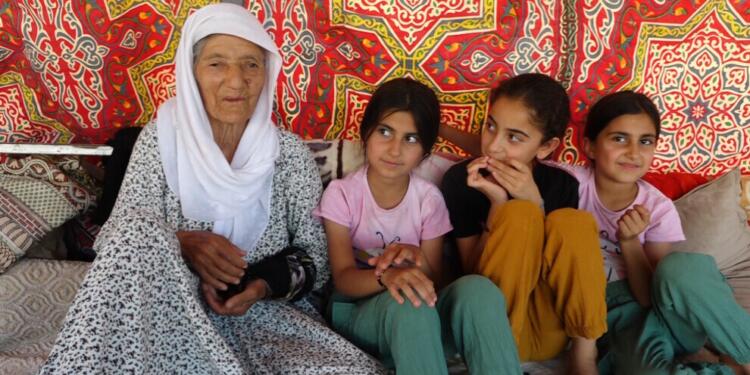 95 yaşındaki Xanê Îzer Mexmûr direnişinin sembolü oldu