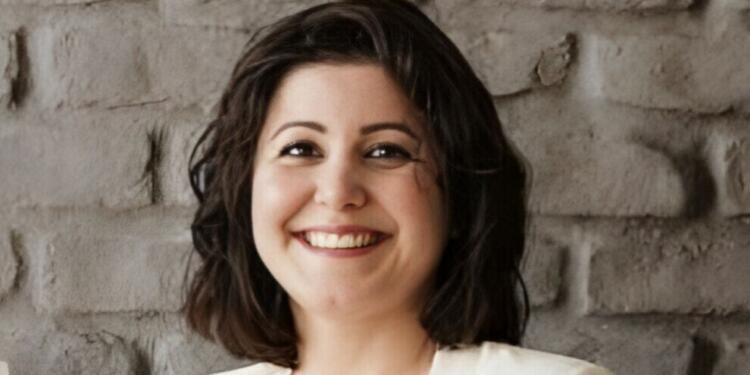 İran’da Bahai bir kadına 8 yıl hapis cezası verildi