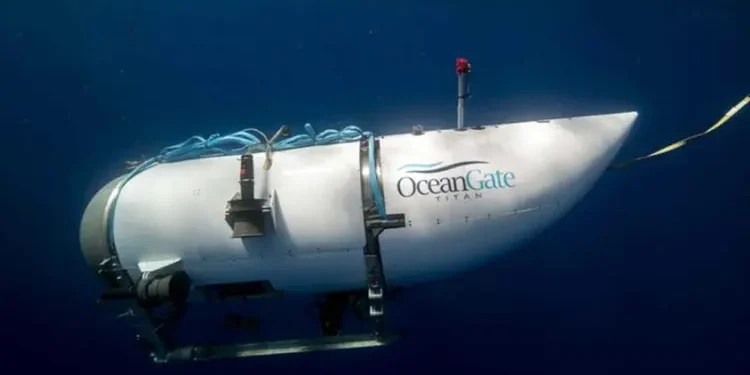 Titanik’in enkazına turist taşıyan tur denizaltısı kayboldu