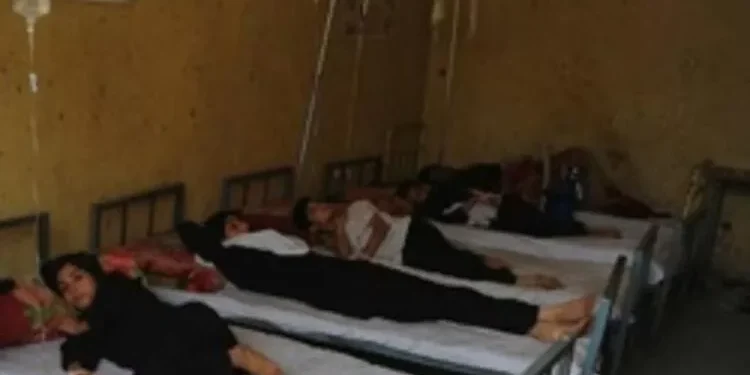 İran’dan sonra Afganistan’da da kız öğrenciler zehirlendi