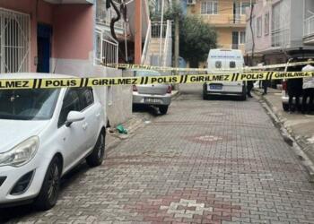 İzmir’de bir evde dondurucuda 3 kişinin cansız bedeni bulundu