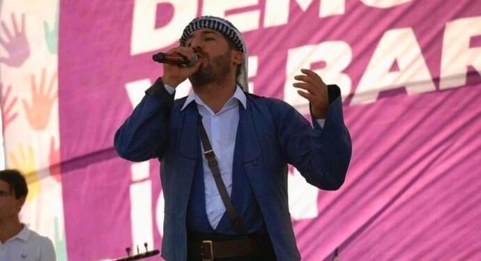 Sanatçıların yargılandığı davada ceza verildi