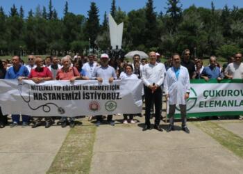 Sağlıkçılardan Balcalı Hastanesi için ‘yeniden hizmet verilsin’ eylemi