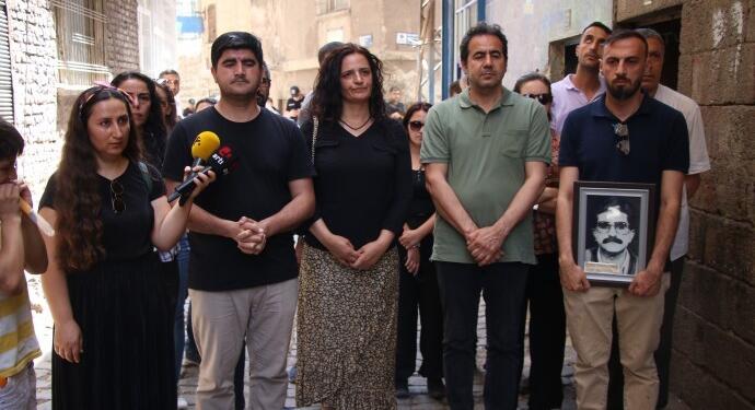 31 yıl geçti: Gazeteci Akdemir katledildiği sokakta anıldı