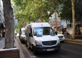 Amed’te ulaşıma 3,5 TL zam yapıldı