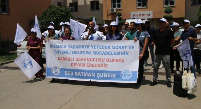 SES’ten ‘Pahalılığa ve yoksulluğa hayır’ eylemi