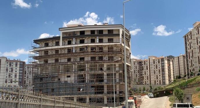 ‘Riskli’ deyip okulları yıktılar, inşaat firmasına peşkeş çektiler