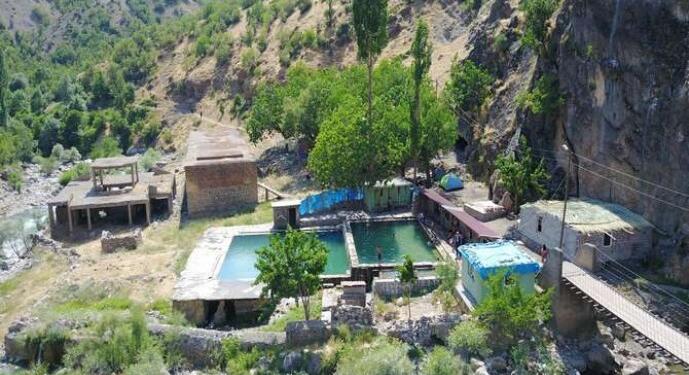 Şirnex’ın kaplıcaları satışa çıkarıldı