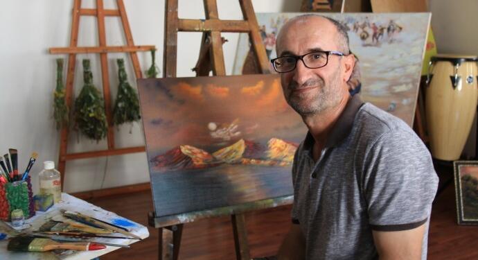 Abdullah Babat 30 yıl tutukluluktan sonra resim eğitimi veriyor