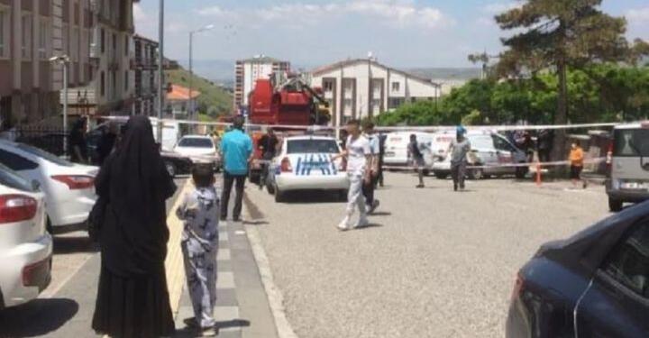 Böcek ilacından zehirlenen 7 kişiden 2’si hayatını kaybetti