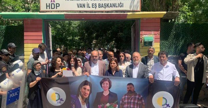 Katliama tepki: Suikastlar özgür kadın ve özgür topluma karşı organize ediliyor