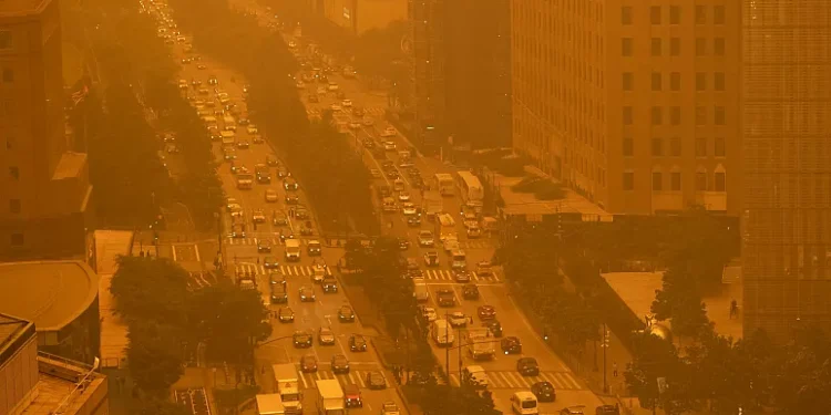 Kanada’dan gelen orman yangını dumanları New York’u alarma geçirdi