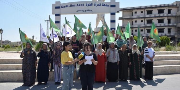 Kobanê’de tecrit protestosu